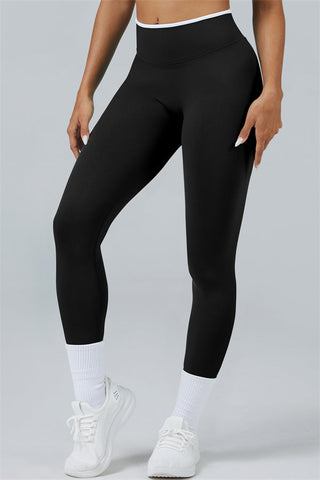 The Elevate Crop Top Leggings 2-Piece Set