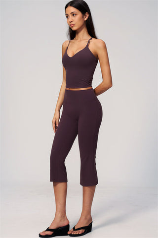 The Zura Capri Leggings