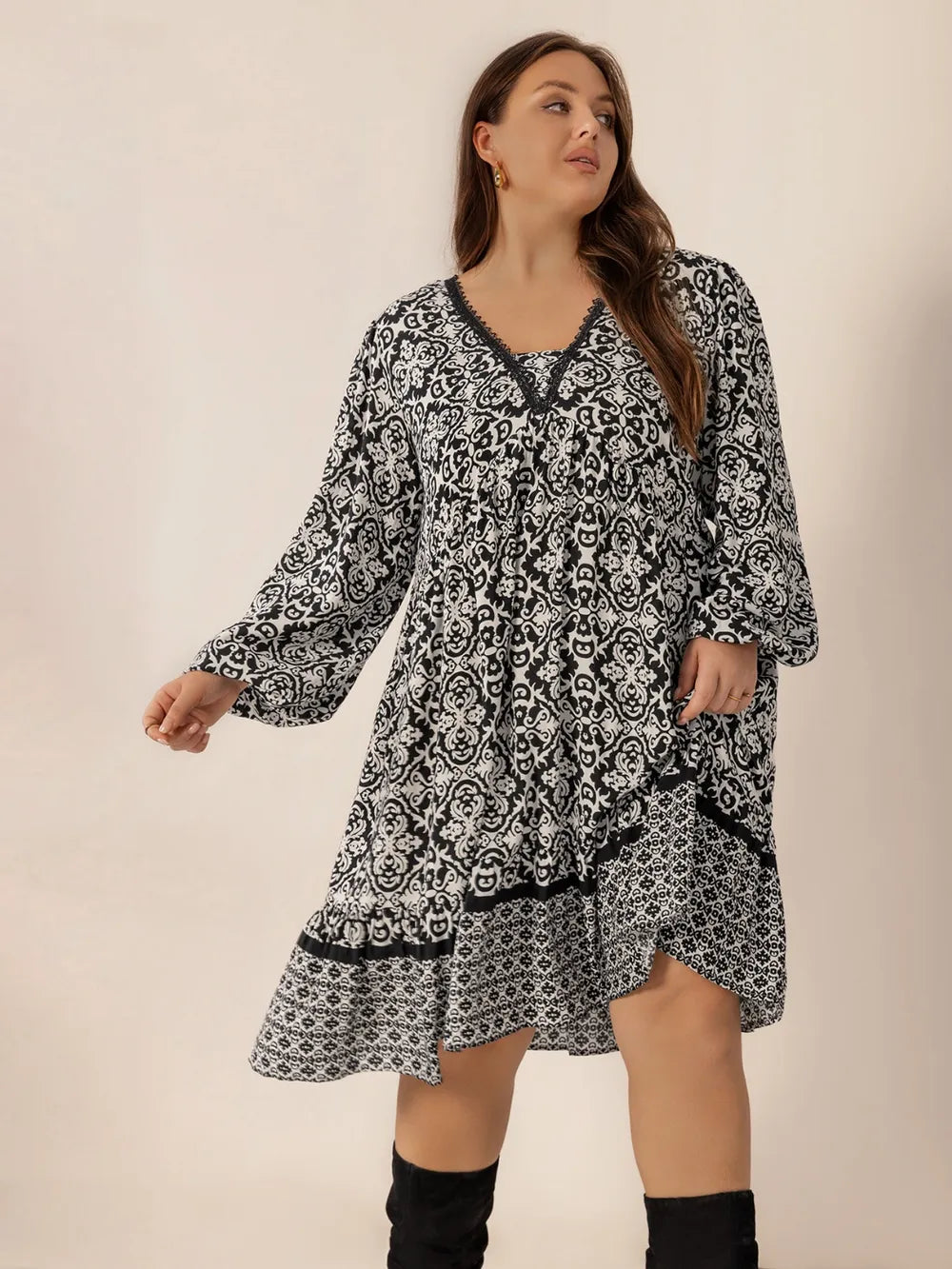 Plus Size Lace Detail Printed Balloon Sleeve Dress - Glamourous Grace