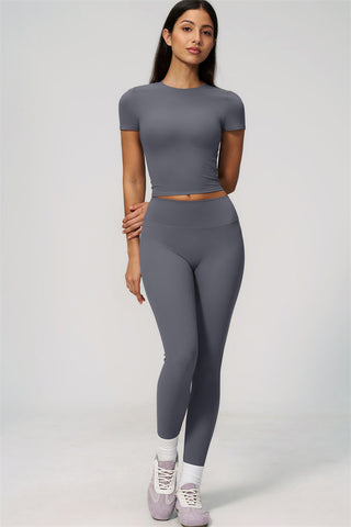 The Zura T-shirt Leggings 2-Piece Set