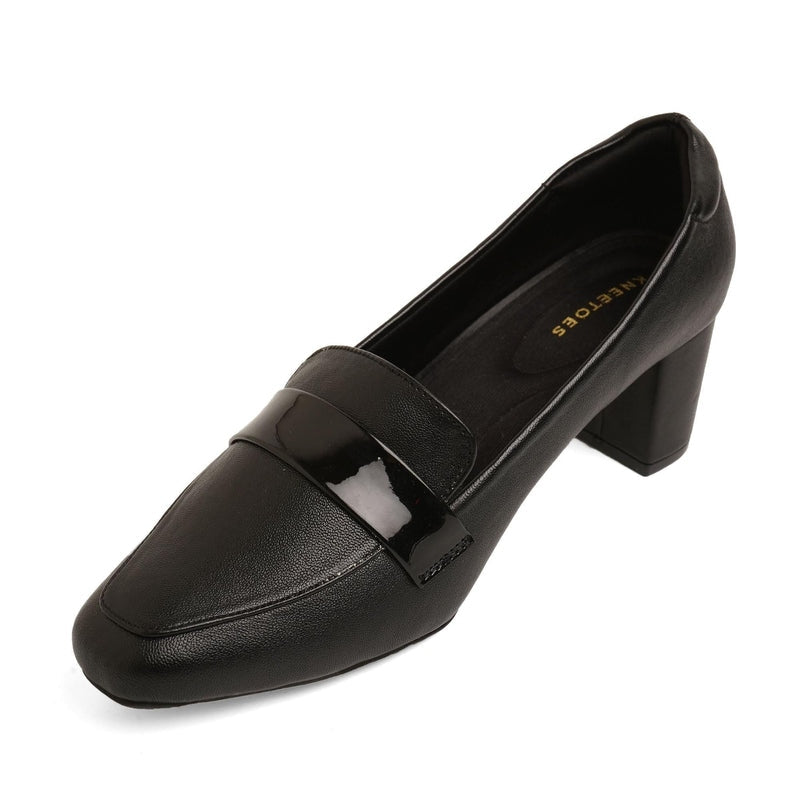 Virelia- Black Pumps - Glamourous Grace