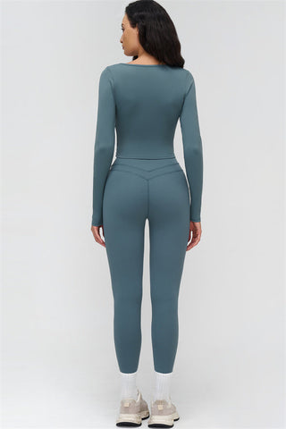The Stride T-shirt Leggings 2-Piece Set