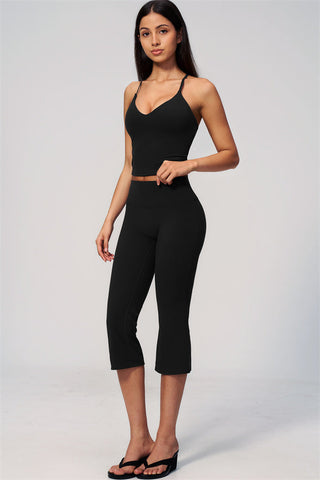The Zura Capri Leggings