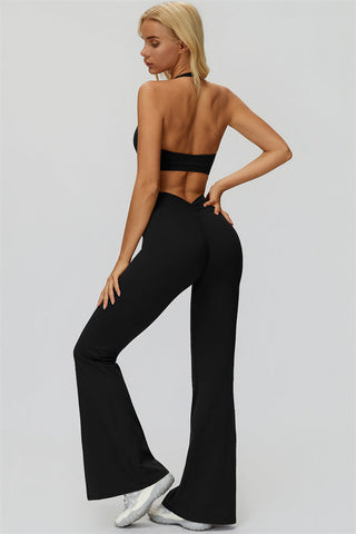 The Fyra Sports Bra Flared Leggings 2-Piece Set