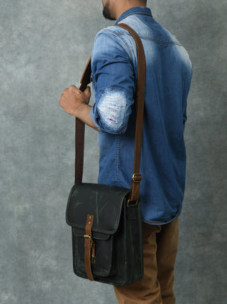 Daily Companion Messenger Bag - Glamourous Grace