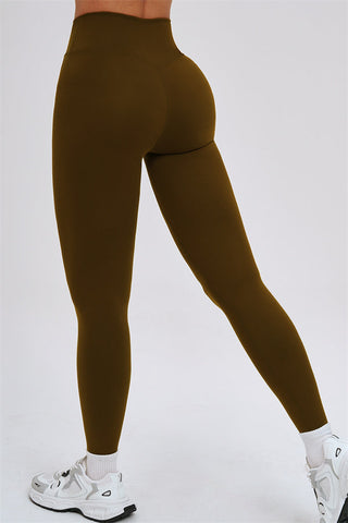 The Svelte Tank Top Leggings 2-Piece Set