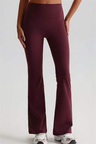 The Brave Sports Bra Flared Leggings 2-Piece Set