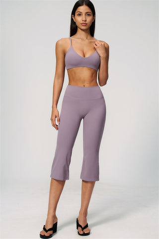 The Zura Capri Leggings