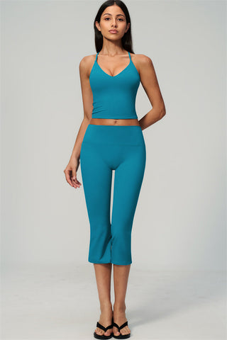 The Zura Capri Leggings