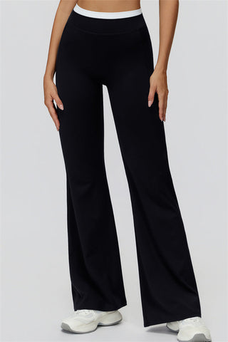 The Canyon Crop Tank Flared Leggings 2-Piece Set
