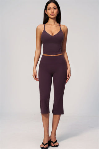The Zura Capri Leggings
