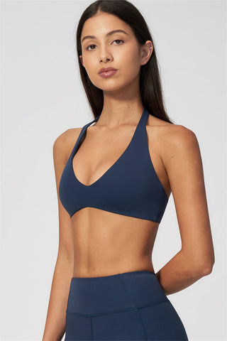 The RiseFit Sports Bra Straight Leg Pants 2-Piece Set