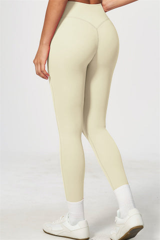 The RiseFit Half-Sleeve T-Shirt Leggings 2-Piece Set