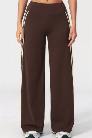 The Evoke Straight Leg Pants