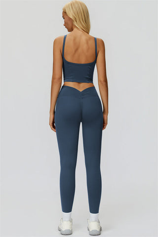 The Fyra Crop Tank Leggings 2-Piece Set