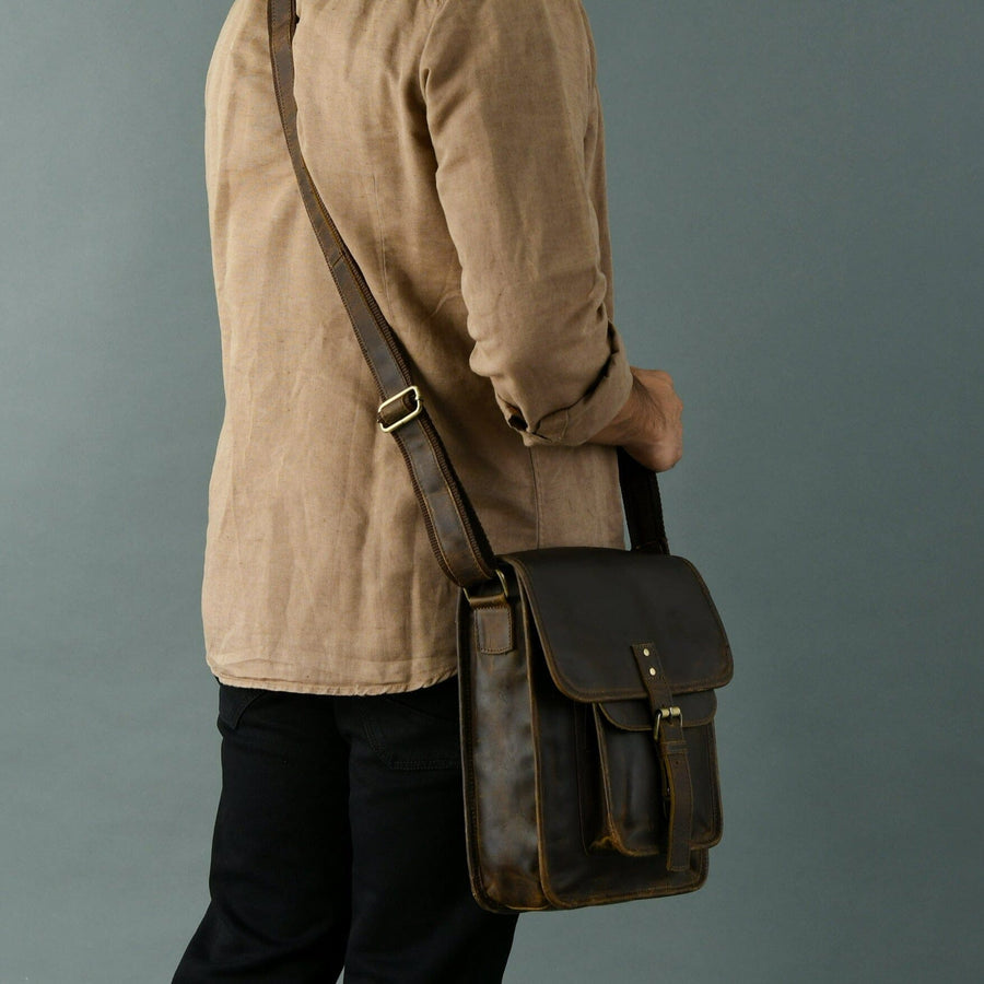 Urban Messenger Bag - Glamourous Grace