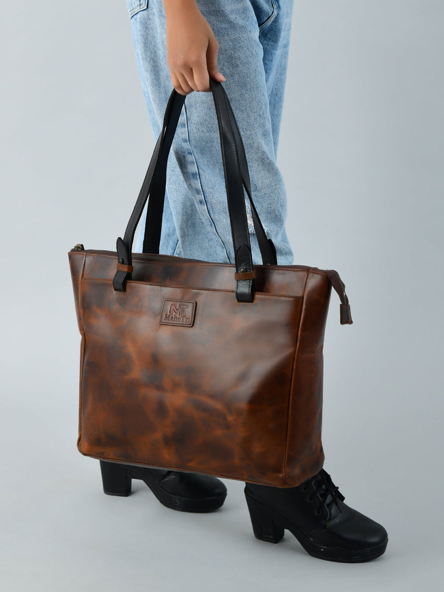 Portland Leather Tote with Zipper - Glamourous Grace