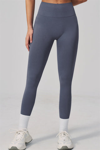 The Horizon Sports Bra Leggings 2-Piece Set