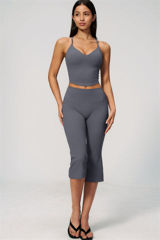 The Zura Capri Leggings