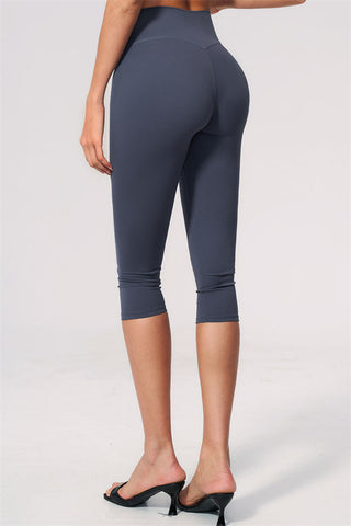 The Twirl Open Back Sports Bra Capri Leggings 2-Piece Set
