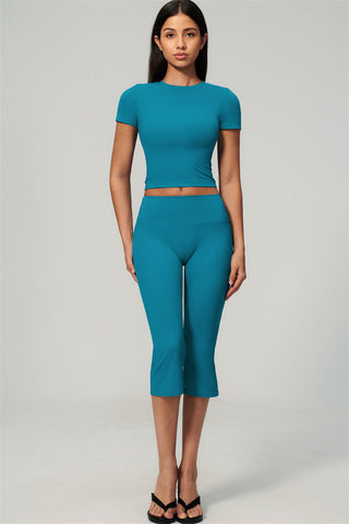 The Zura T-shirt Capri Leggings 2-Piece Set