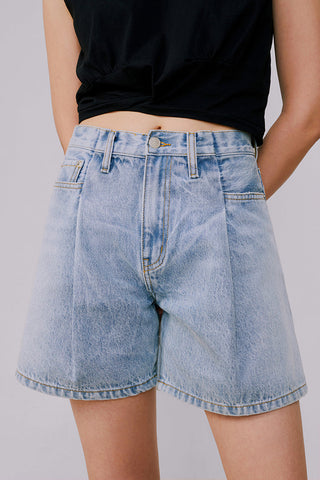 The Pleated Fun Short HJ117 - Glamourous Grace