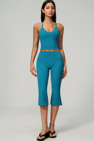 The Zura Capri Leggings