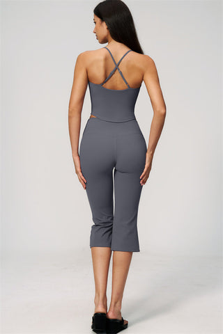 The Zura Capri Leggings