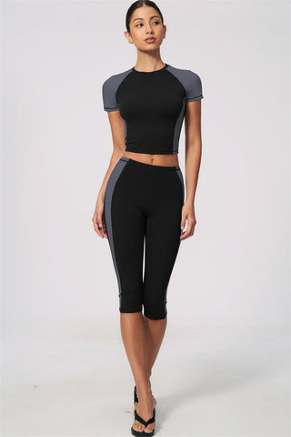 The Sandstone Capri Leggings