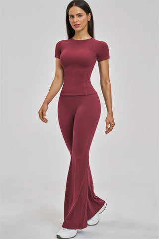 The Zenith T-shirt Flared Leggings 2-Piece Set