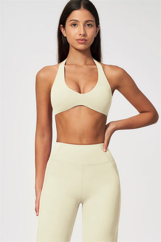 The RiseFit Sports Bra Straight Leg Pants 2-Piece Set