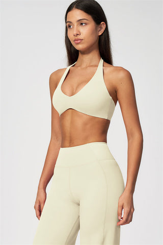 The RiseFit Sports Bra Straight Leg Pants 2-Piece Set
