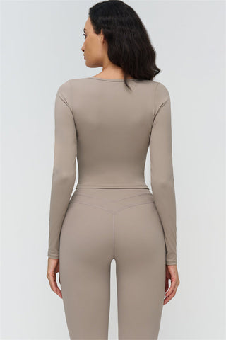 The Stride T-shirt Leggings 2-Piece Set