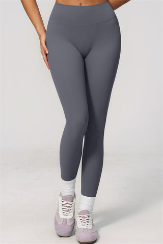 The Zura Sports Bra Leggings 2-Piece Set