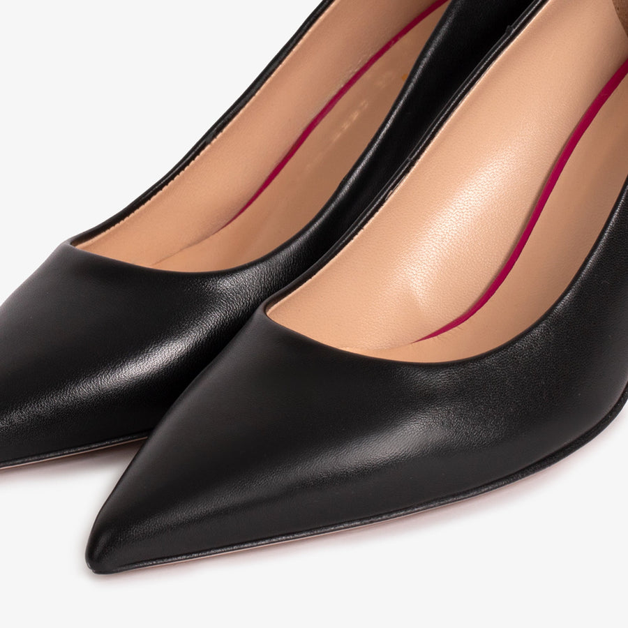 The Brunello Black Leather Pump Women Shoe - Glamourous Grace