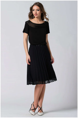 Black Pleated Skirt, Lola