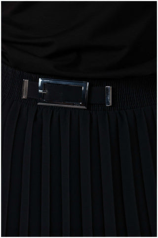Black Pleated Skirt, Lola