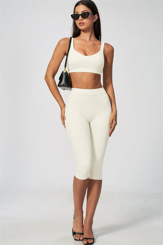 The Amara Capri Leggings