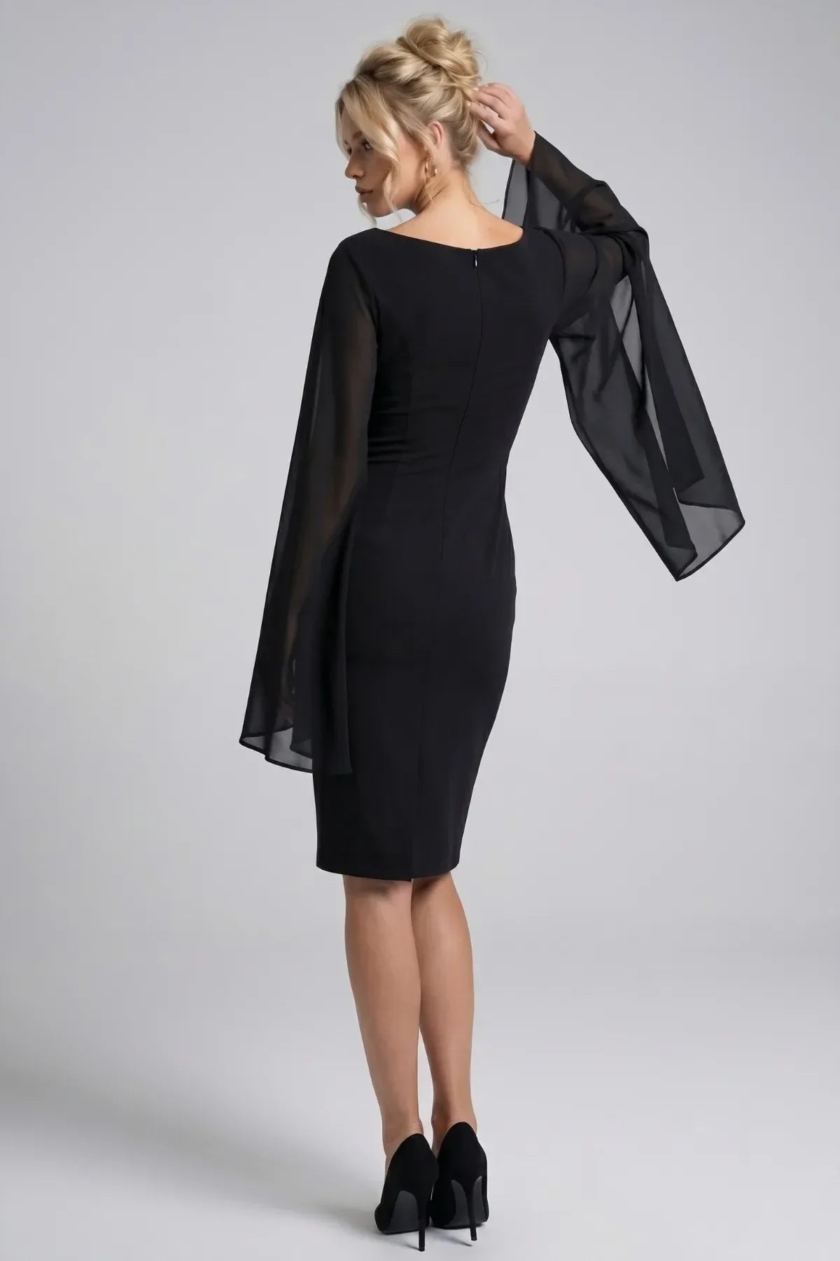 Black Short Dress, Rebeka