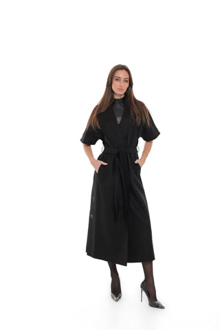 Evelyn Structured Short-Sleeve Coat in Black
