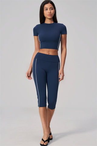 The Breathe T-shirt Capri Leggings 2-Piece Set