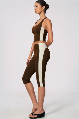 The Sandstone Capri Leggings