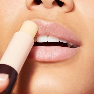 Nuxe Reve de Miel: Natural Honey Lip Balm for Dry, Chapped Lips - Moisturizing Lip Stick, Lip Care & Cracked Lip Treatment - Glamourous Grace
