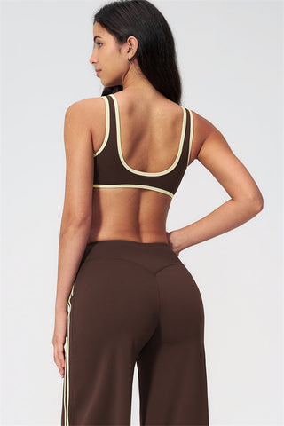 The Evoke Straight Leg Pants