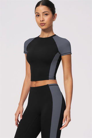 The Sandstone T-shirt Leggings 2-Piece Set