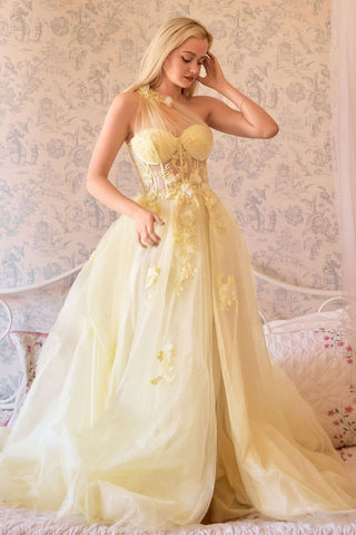 Glamourous Grace