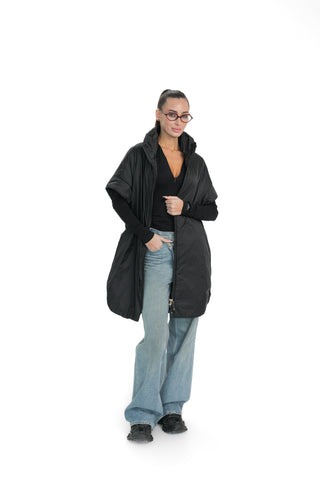 Emery Relaxed Fit Vest in Black