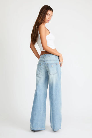 00 Super Low & Wide Jody Jeans - Glamourous Grace