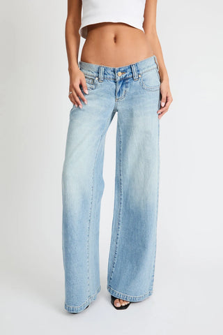 00 Super Low & Wide Jody Jeans - Glamourous Grace