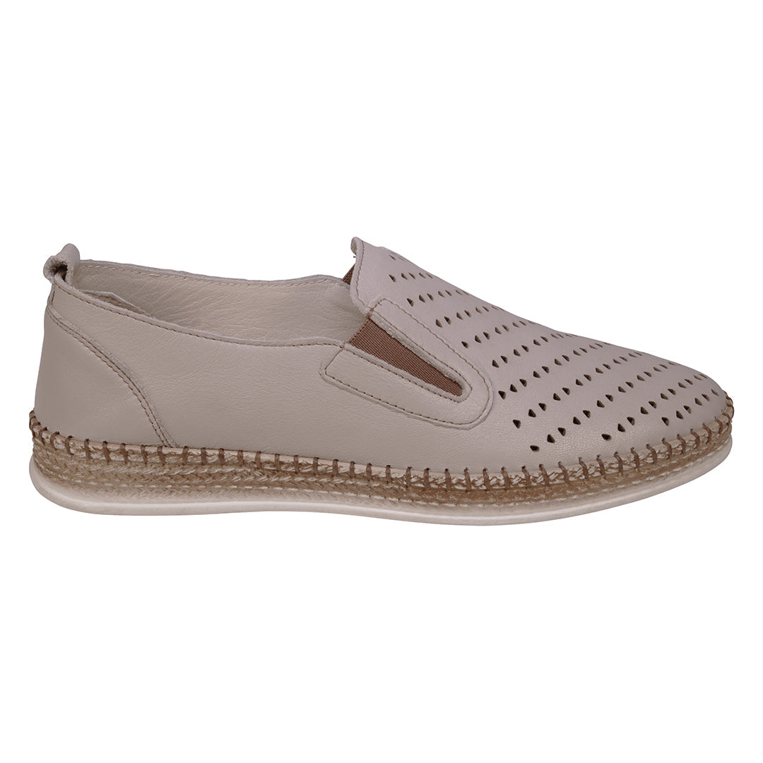 Amillie Ice Perforated Leather Flats - Glamourous Grace